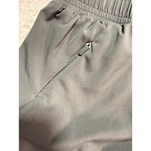 Women's Black Alo Shorts Size Small With Pockets - Picture 10 of 11